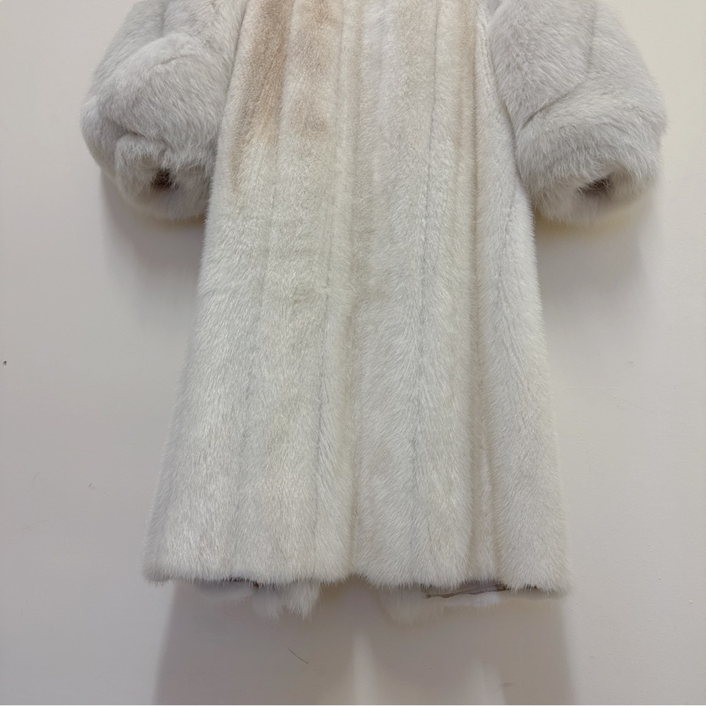 Christian Dior Cream Blush  Mink and Fox Fur Coat - Picture 6 of 16